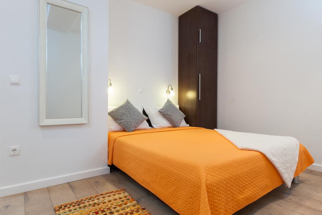 Apartment Vila Volicija มาคาร์สกา ภายนอก รูปภาพ